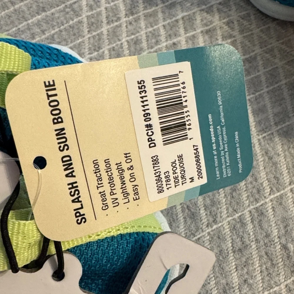 Speedo nwt they